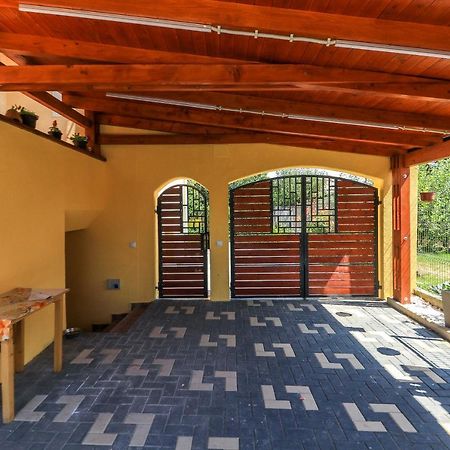 Nikas Apartment Sybin Zewnętrze zdjęcie