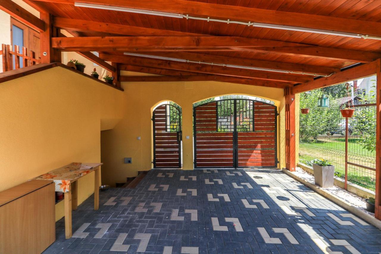 Nikas Apartment Sybin Zewnętrze zdjęcie